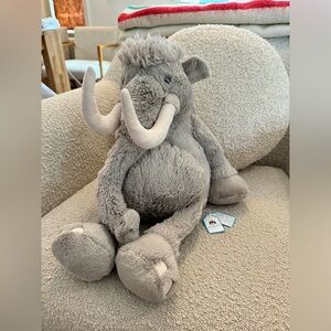 Jellycat Viggo Mammoth 21” NWT